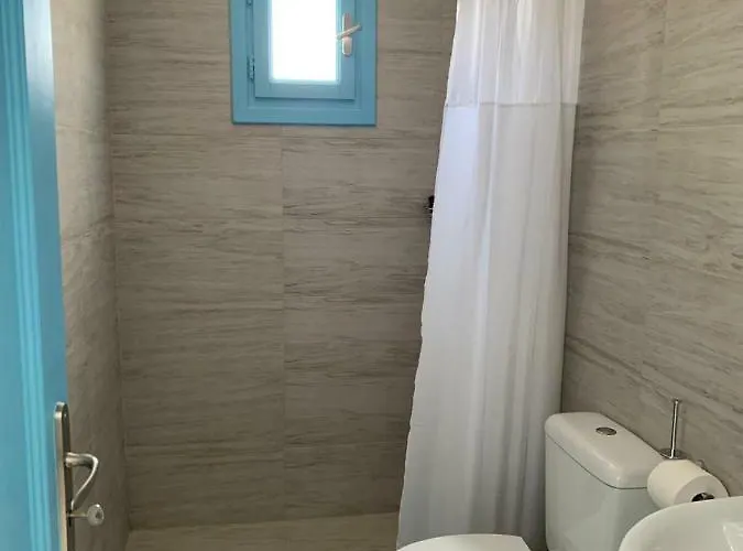 Fortina Mykonos House Δωμάτια σε οικογενειακή κατοικία Κλουβάς