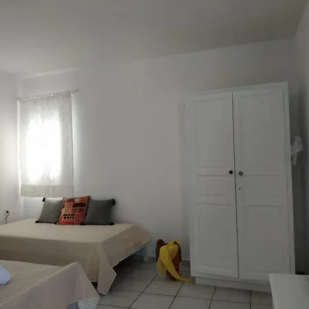 Habitación en casa particular Fortina Mykonos House Klouvas